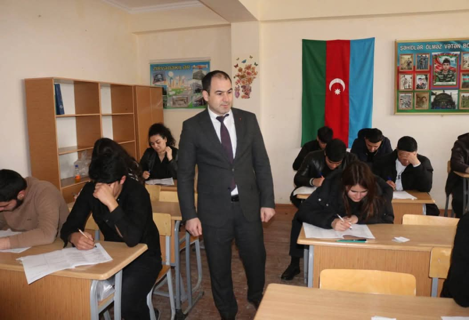 Şirvan-Salyan bölgəsi üzrə 496 nəfər eksternat imtahanında iştirak edib