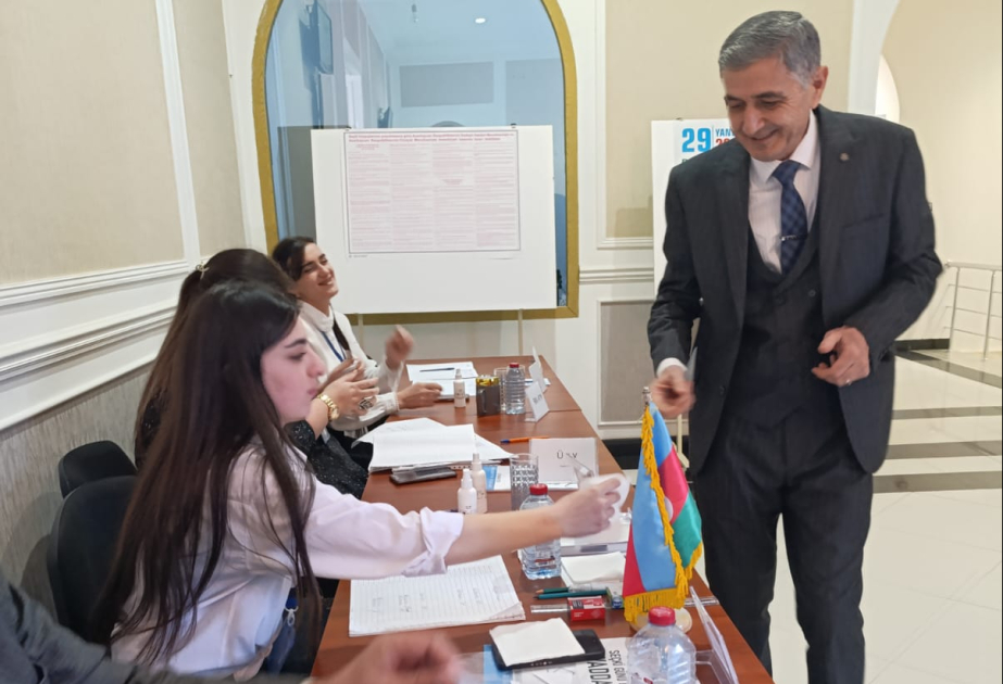 Qaradağ rayonunda yüksək seçici fəallığı müşahidə olunur