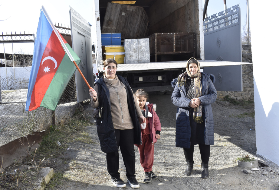 33 illik həsrət bitdi - Rzayevlər ailəsi Xocalıda məskunlaşdı REPORTAJ VİDEO