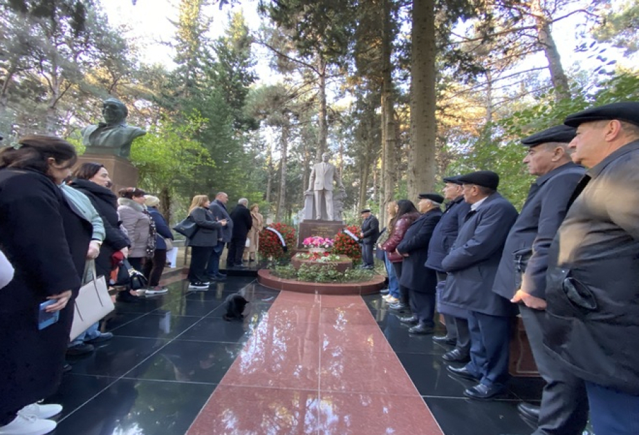 Почтена память академика Джалала Алиева