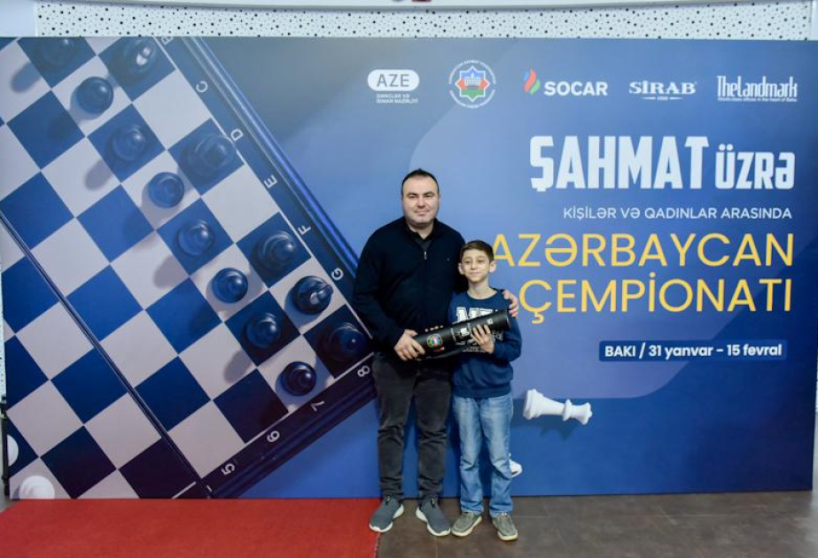 Azərbaycan şahmatçıları ölkə çempionatının 1/8 final görüşlərindən öncə şəhid övladları ilə görüşüblər