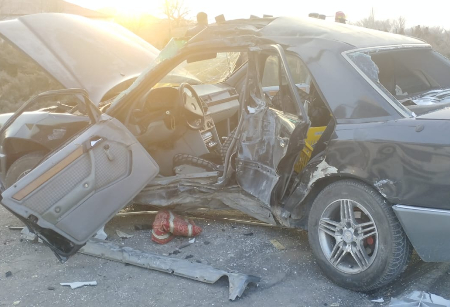 Kəngərli rayonunda yol qəzası baş verib, iki nəfər yaralanıb
