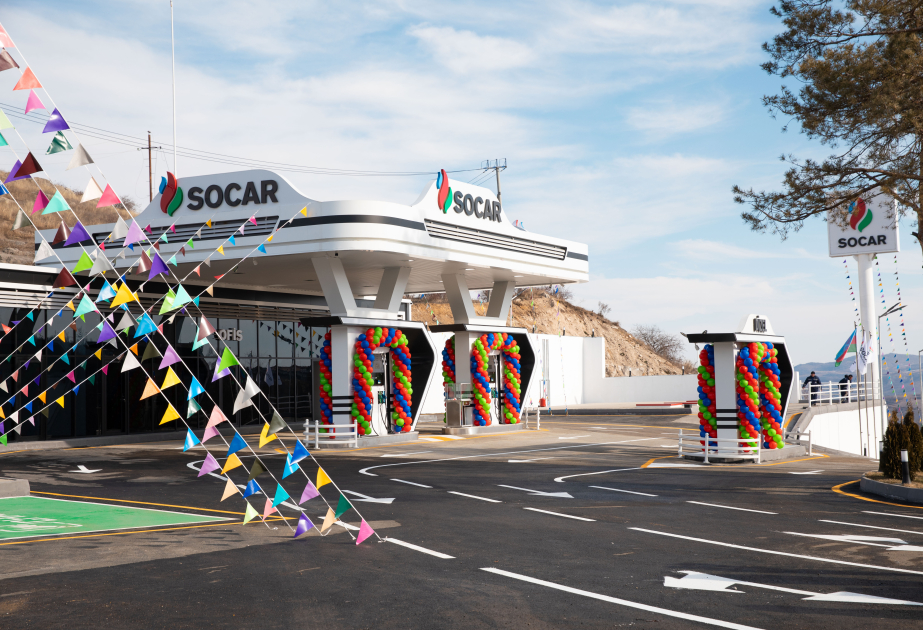 En Shusha se abre una gasolinera con la marca SOCAR