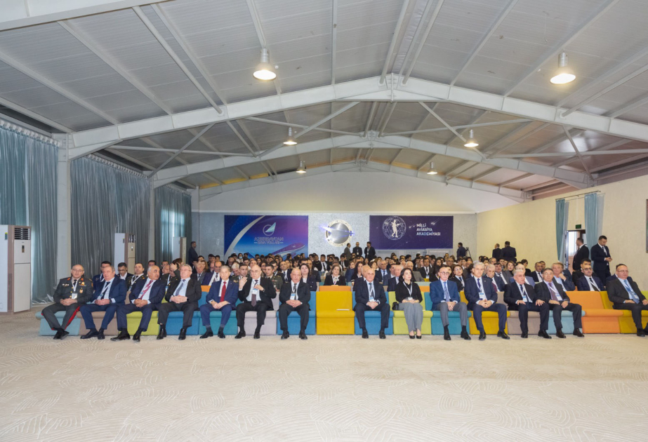 “Fevral məruzələri 2025: Aviakosmik məsələlərin həllində gənclərin yaradıcı potensialı” konfransına yekun vurulub