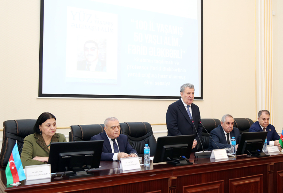 AMEA-da professor Fərid Ələkbərlinin yaradıcılığına həsr olunmuş elmi sessiya və kitab təqdimatı