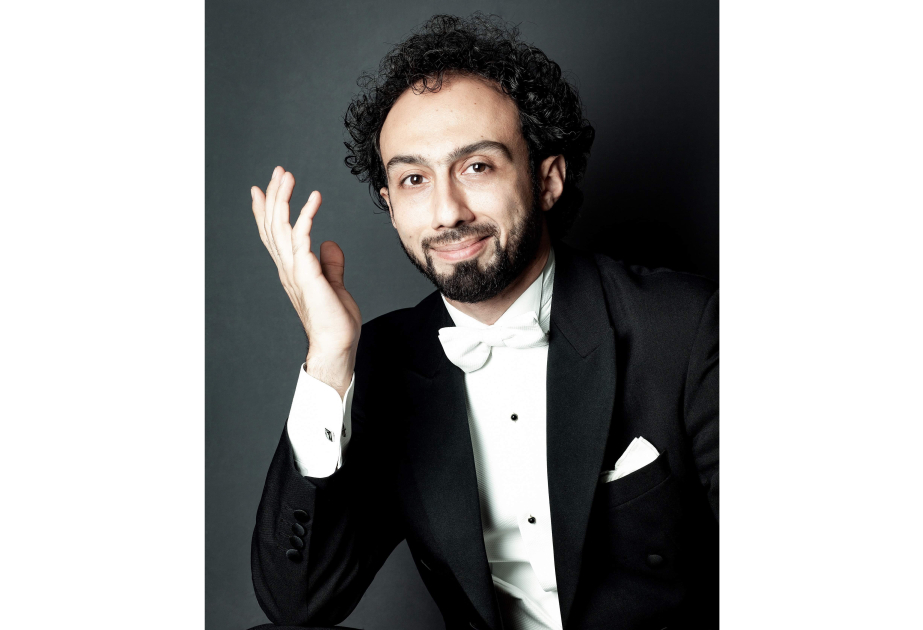 Dirijor Fuad İbrahimov: Orkestr musiqinin ruhudur MÜSAHİBƏ