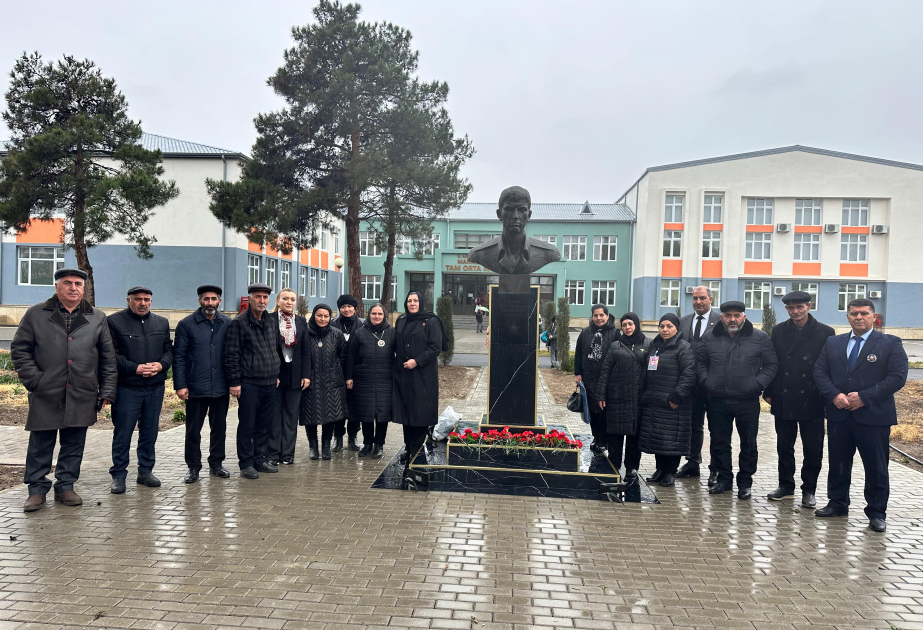 В Агдаме почтена память отважного солдата Рахиба Мамедова