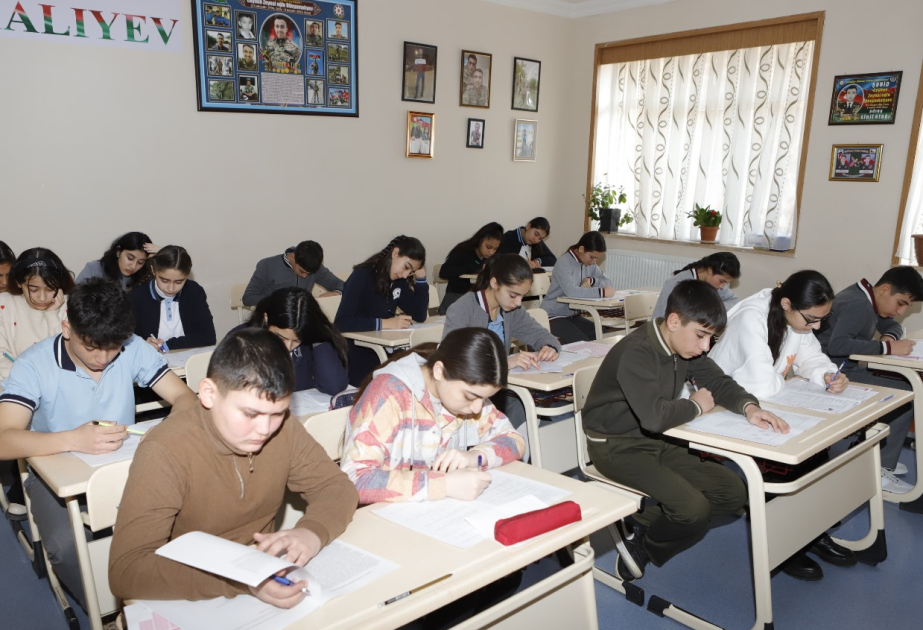 Naxçıvanda məktəblilər arasında II kimya-biologiya olimpiadasının final turu keçirilib