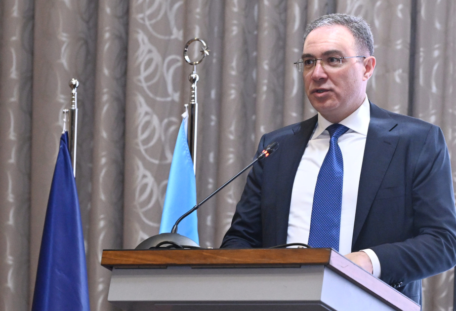 Asistente presidencial: “Azerbaiyán se encuentra actualmente entre los 54 países de renta media”