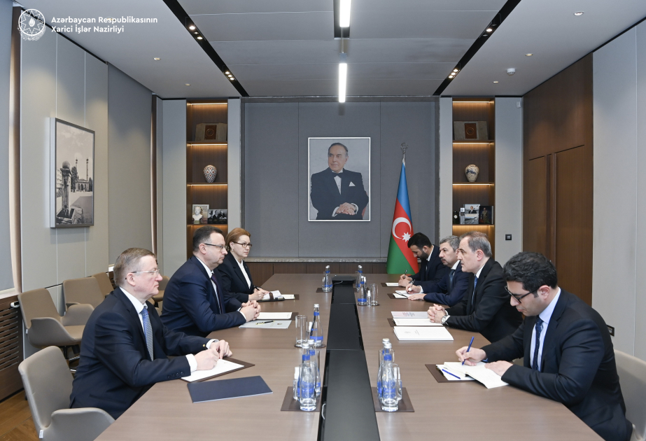 El Canciller de Azerbaiyán se reunió con el recién nombrado Embajador de Bielorrusia