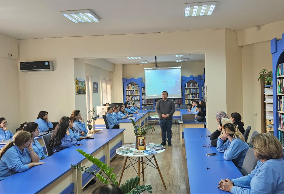 “Yeni kitablarla tanış olaq” adlı icmal keçirilib