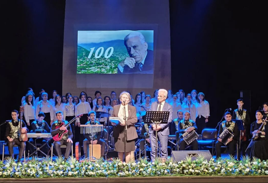 Şəkidə Xalq şairi Bəxtiyar Vahabzadənin 100 illiyi münasibətilə konsert proqramı təqdim olunub