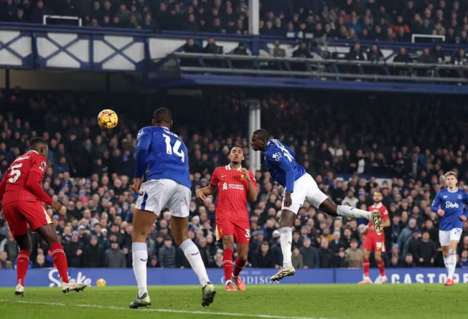 Everton 2-2 Liverpool: James Tarkowski's 98th-minute goal earns draw in dramatic final derby at Goodison Park