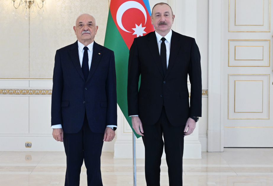 President Ilham Aliyev received credentials of incoming ambassador of Paraguay to Azerbaijan VIDEO