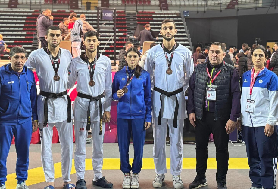 Otros tres taekwondistas azerbaiyanos ganan medallas en Türkiye