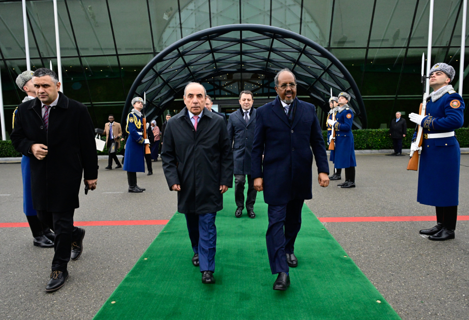 Finaliza la visita del Presidente de Somalia a Azerbaiyán