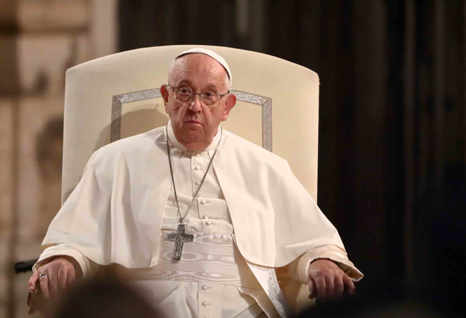 Le Pape hospitalisé pour soigner sa bronchite