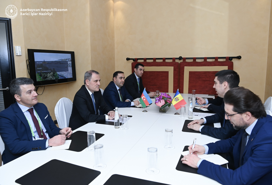 Azerbaiyán y Moldavia discuten la agenda de cooperación bilateral