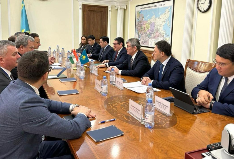 Qazaxıstan və Macarıstan “Dostluq” boru kəməri ilə neftin sınaq nəqlinə dair razılığa gəlib
