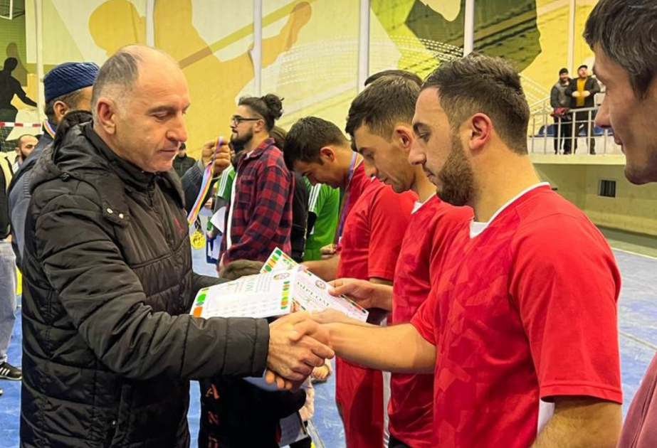 Balakəndə Zəfər Gününə həsr edilən minifutbol turnirinin qalibləri müəyyənləşib