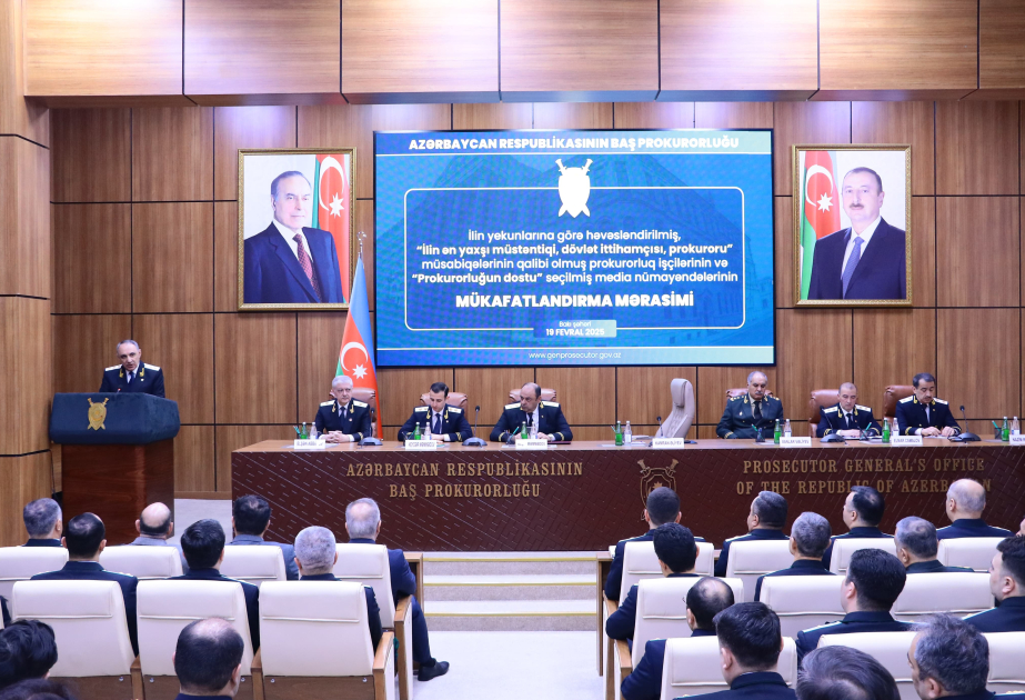 Prokurorluq əməkdaşlarına və media qurumlarına mükafatlar təqdim olunub