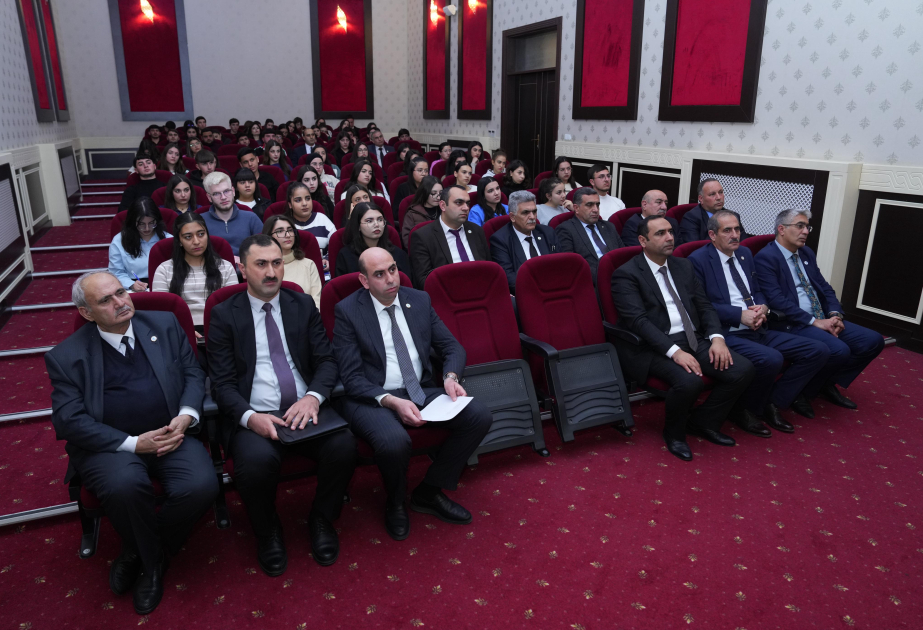 NDU-da akademik nailiyyətləri yüksək olan tələbələrə “TələbəPlus” kartları təqdim edilib