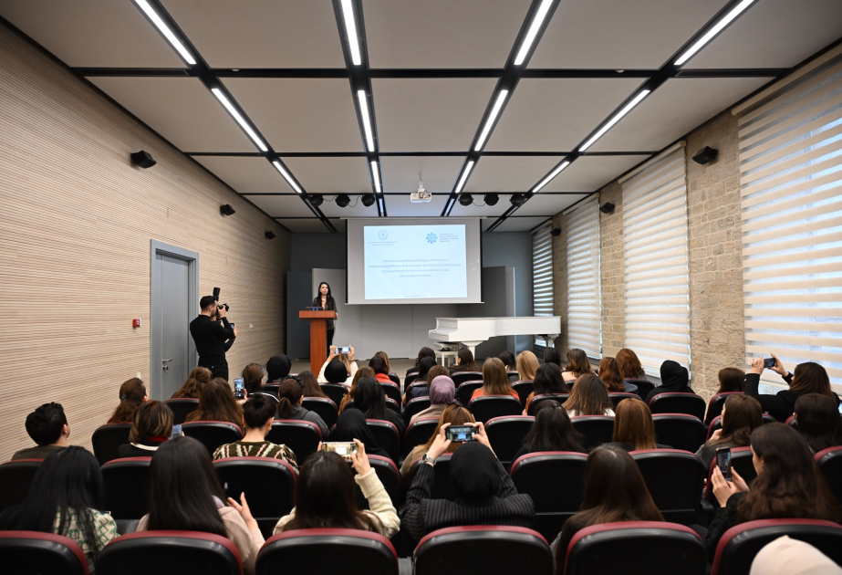 “Azərbaycanın mədəniyyət siyasəti və media” mövzusunda maarifləndirici seminar təşkil olunub