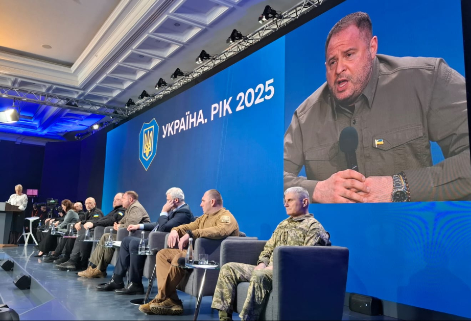 Ukrayna və ABŞ mineral ehtiyatlar üzrə razılaşmaya dair danışıqlara başlayır