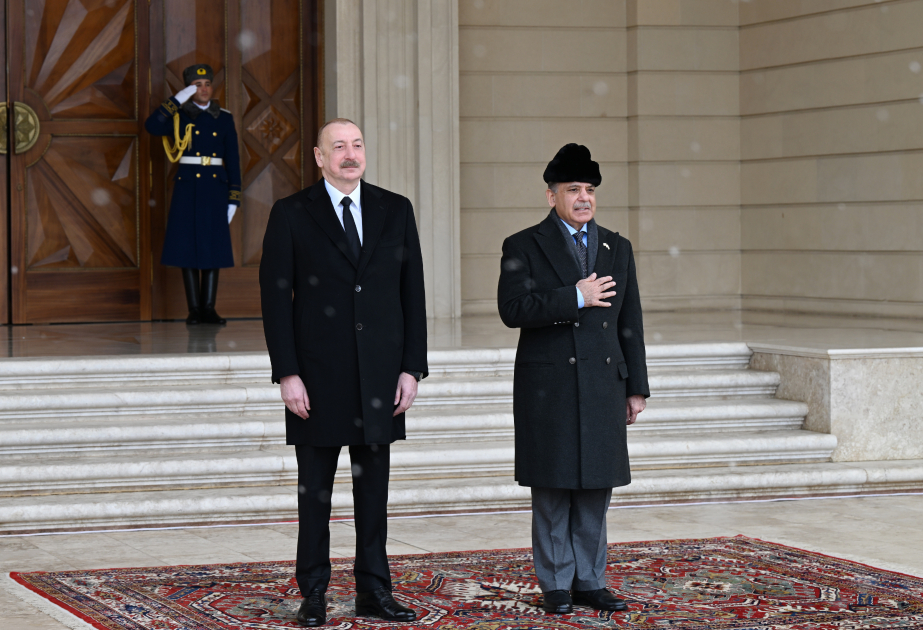 Offizieller Empfang von Premierminister der Islamischen Republik Pakistan in Baku VIDEO