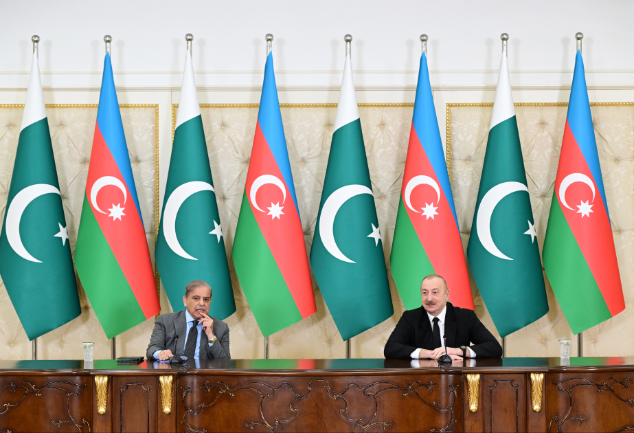 Президент Азербайджана и премьер-министр Пакистана выступили с заявлениями для прессы ОБНОВЛЕНО-2  ВИДЕО