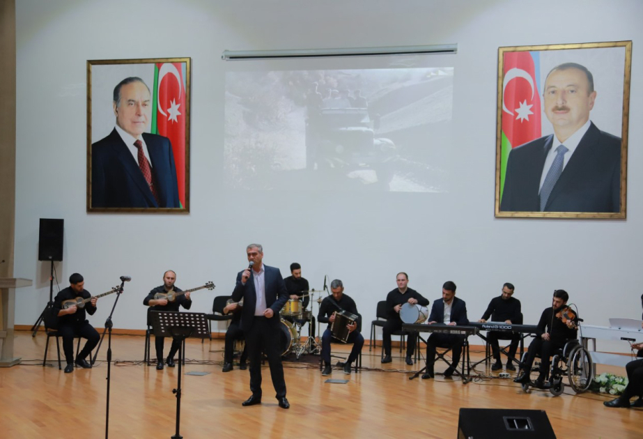 Şəkidə Xalq şairi Bəxtiyar Vahabzadənin xatirəsi anılıb