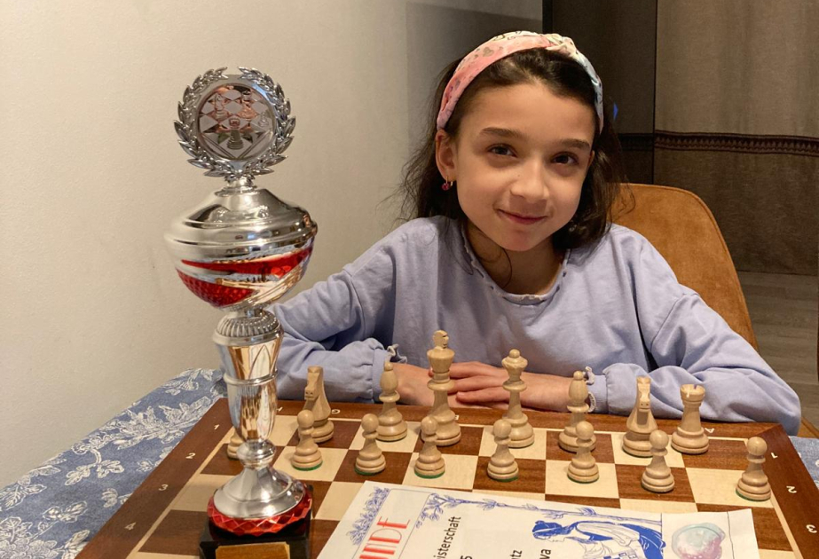 Юная азербайджанская шахматистка стала двукратной чемпионкой Берлина