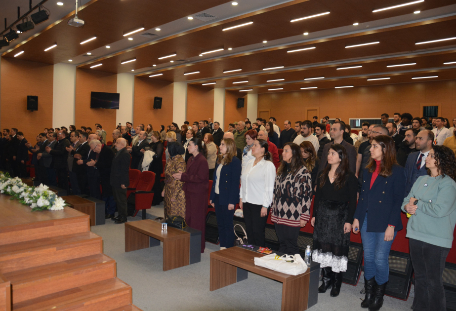 Ankarada OSTİM universitetində Xocalı soyqırımı qurbanlarının xatirəsi yad edilib