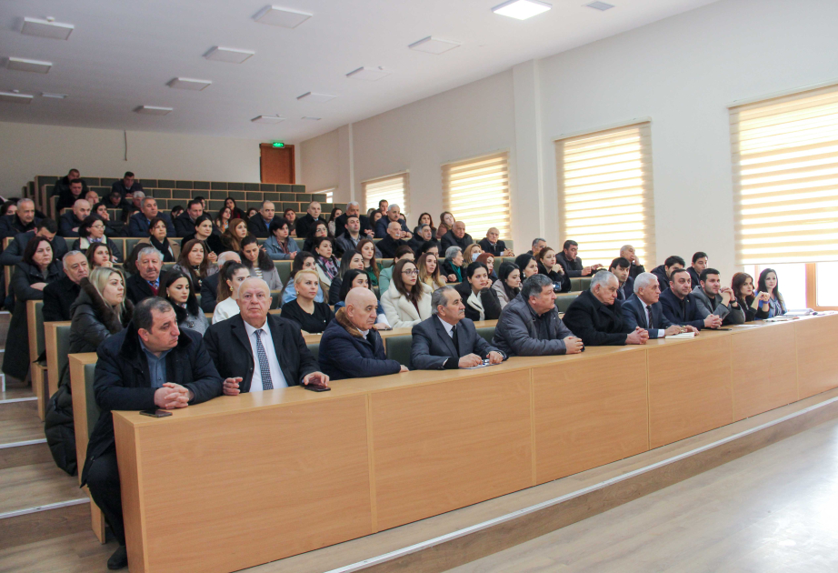 ADAU-da akademik heyətin pedaqoji bacarıqlarının təkmilləşdirilməsi ilə bağlı seminar keçirilib