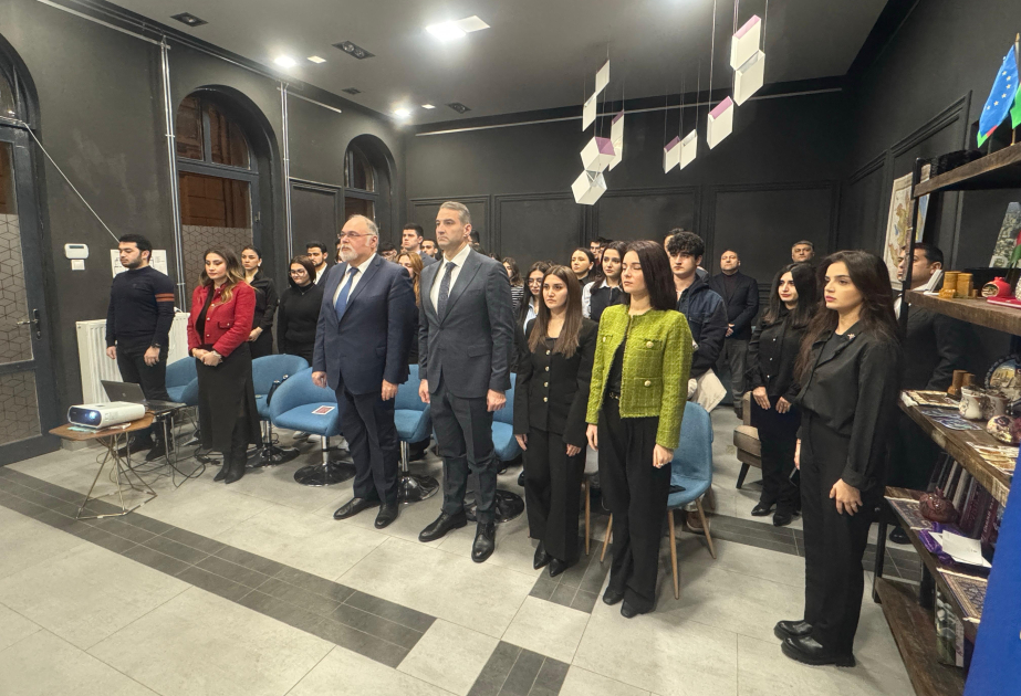 Budapeştdə Xocalı soyqırımı qurbanlarının xatirəsi yad edilib