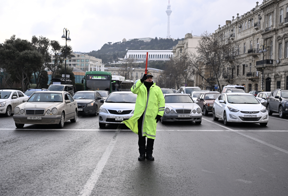 Observation d’une minute de silence en hommage aux victimes du génocide de Khodjaly