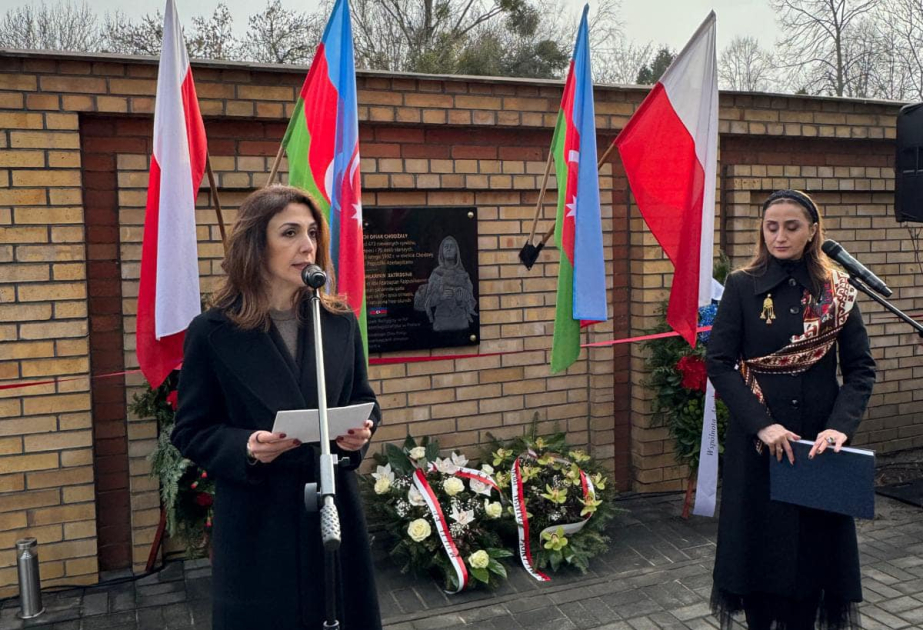 Varşavada Xocalı soyqırımı qurbanlarına xatirə lövhəsi qoyulub