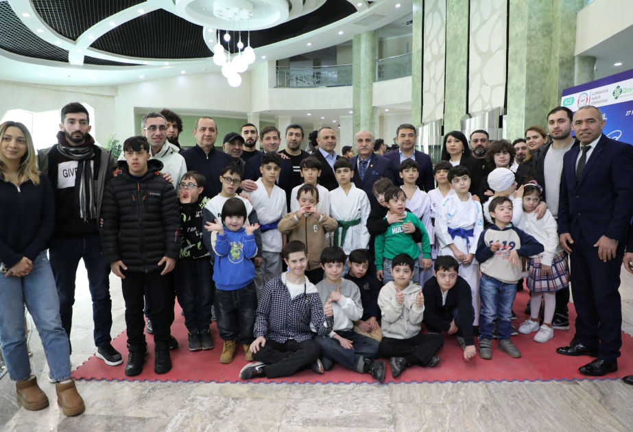 Azərbaycan Karate Federasiyasının təşkilatçılığı ilə “Daun xəstəlik deyil, fərqlilikdir” adlı tədbir keçirilib