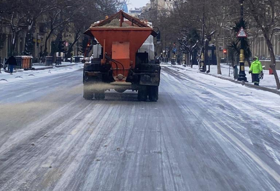 Paytaxtda qarın təmizlənməsi davam edir