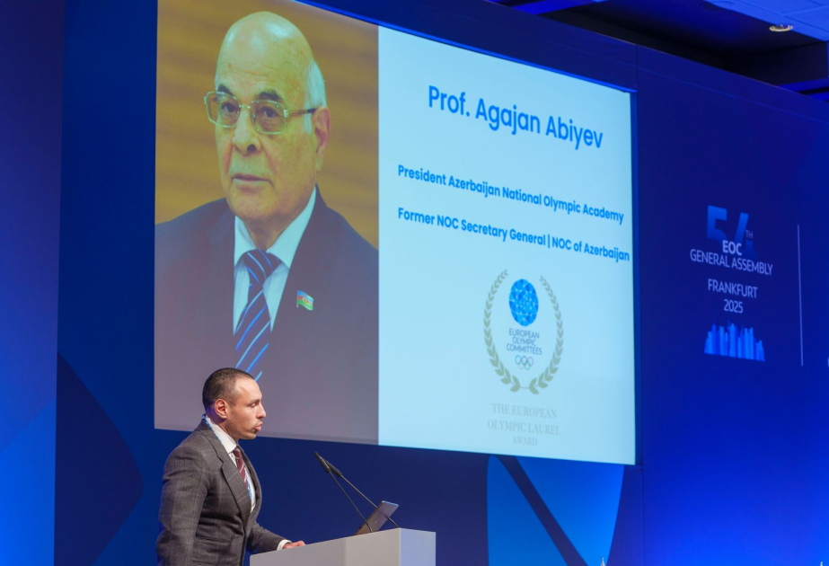 Ağacan Abiyev “Olimpiya çələngi” mükafatı ilə təltif olunub