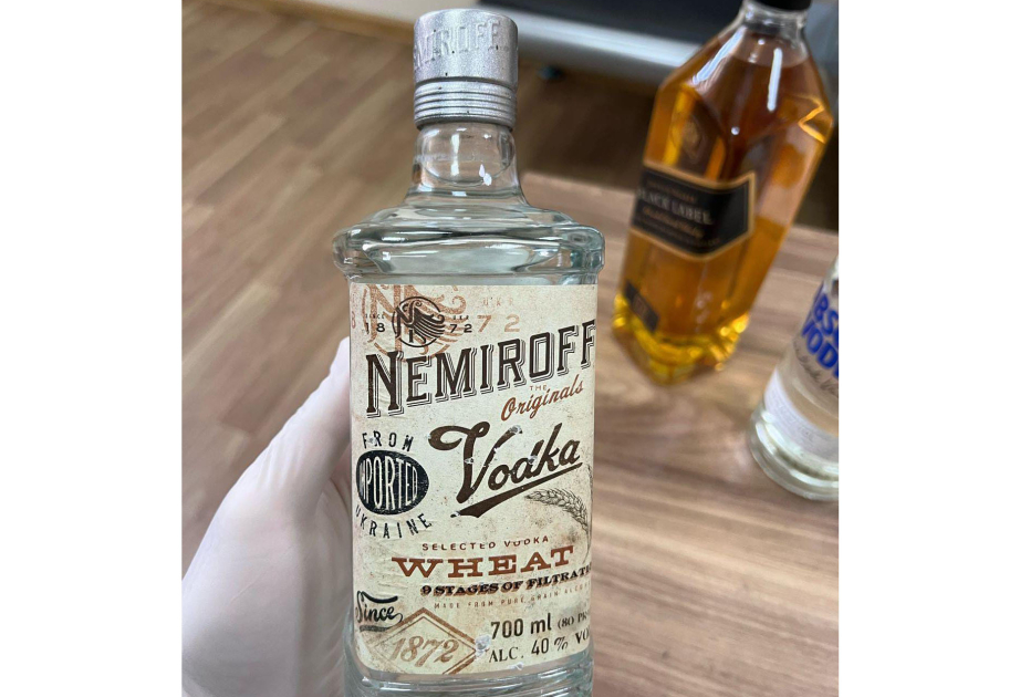 Səbail rayonunda marketdə saxta alkoqollu içkilər aşkarlanıb