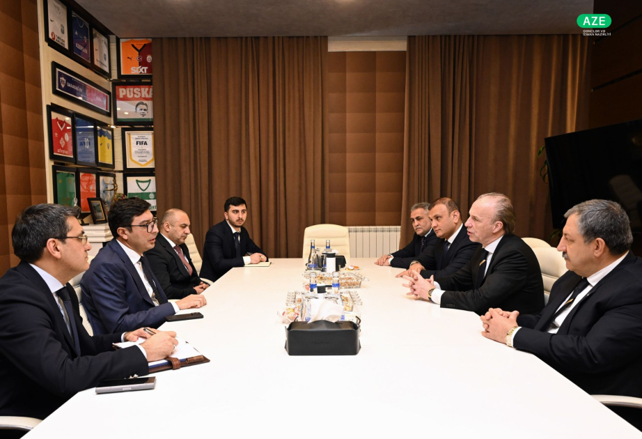 Aserbaidschan und Weltverband der Kickbox-Organisationen besprechen Zusammenarbeit