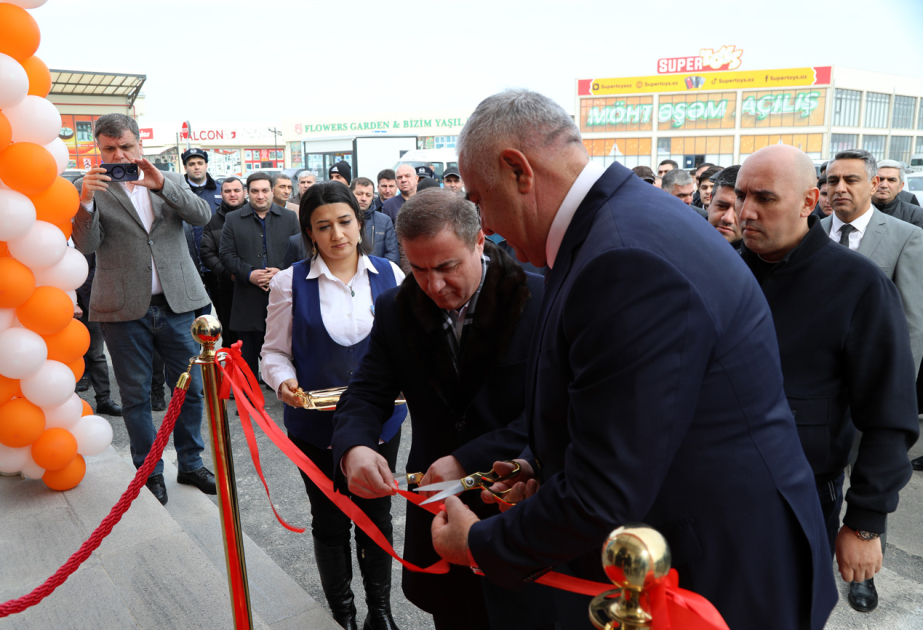®  “Abşeron” Ticarət Mərkəzinin ərazisində avtovağzal kompleksi təşkil edilib