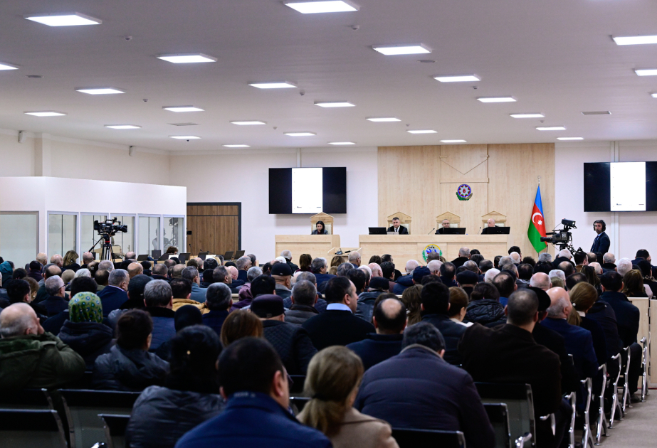 En la sala se muestran las conversaciones secretas mantenidas por Ruben Vardanyan en Whatsapp y Telegram