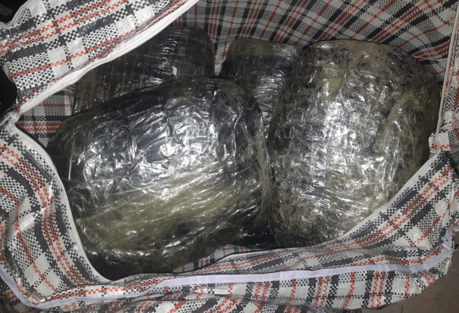 Zirə qəsəbəsində 21 kiloqramdan artıq narkotik vasitə aşkarlanıb