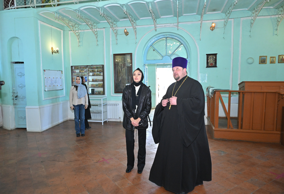 Mehriban Aliyeva visite l’Eglise orthodoxe russe Alexandre Nevsky à Gandja VIDEO