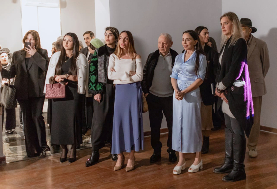 Leyla Aliyeva et Arzou Aliyeva participent à l'exposition intitulée « Liberté de rêver »