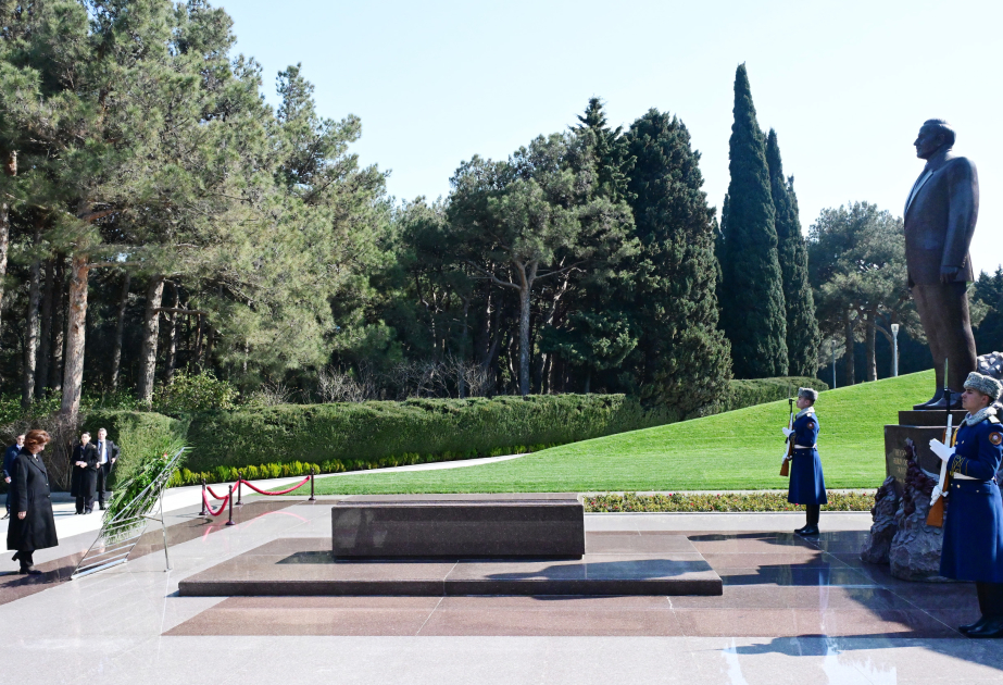 President of North Macedonia pays tribute to National Leader Heydar Aliyev