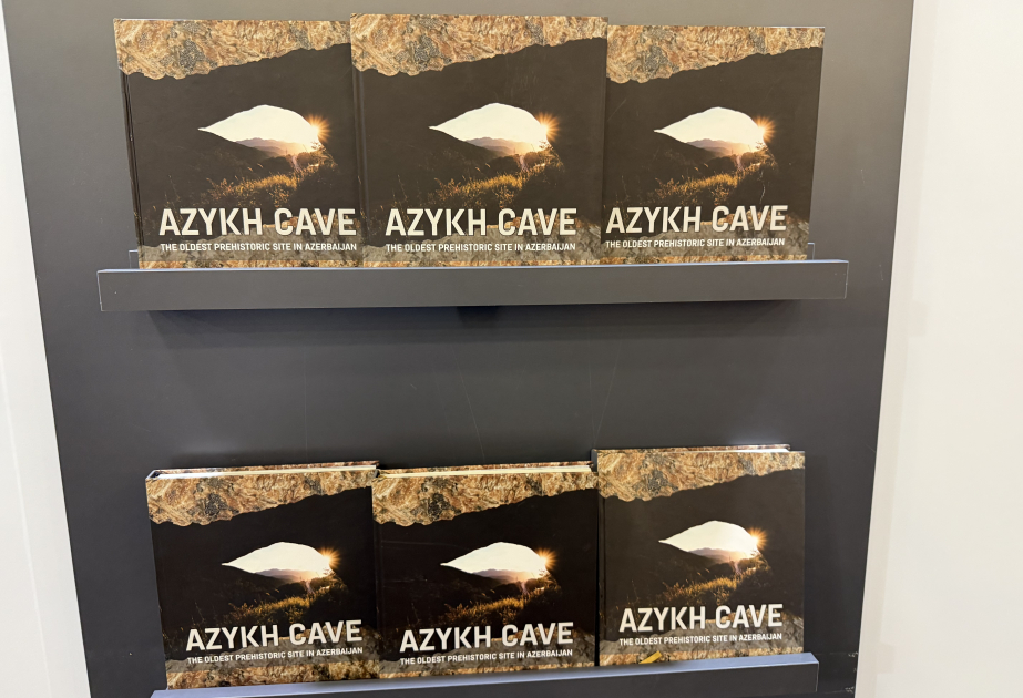 Londonda “Azıx mağarası - Azərbaycan ərazisində ən qədim yaşayış məskəni” kitabının təqdimatı keçirilib VİDEO