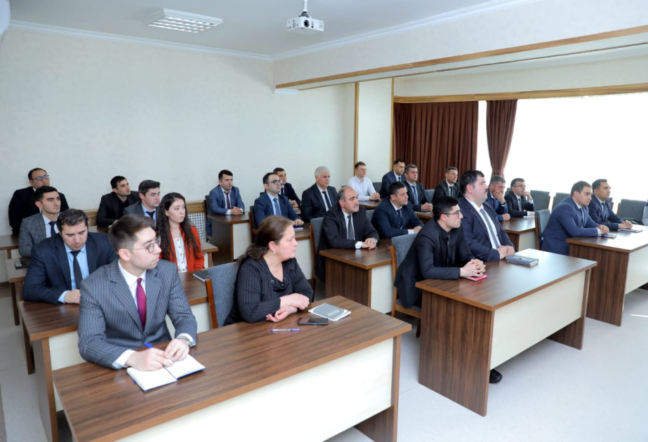 Naxçıvanda ictimai sektor mühasibləri üçün uzunmüddətli təlimlərə start verilib